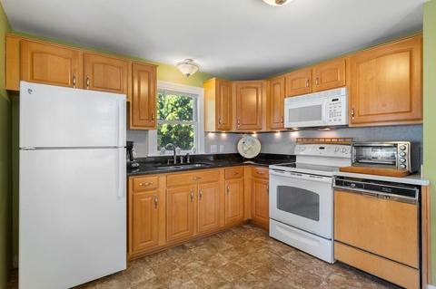 7 Susan Rd, Marblehead, MA 01945 photo 8