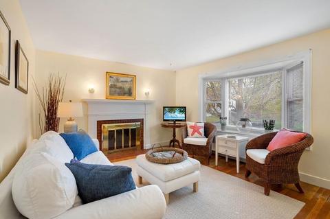 7 Susan Rd, Marblehead, MA 01945 photo 5