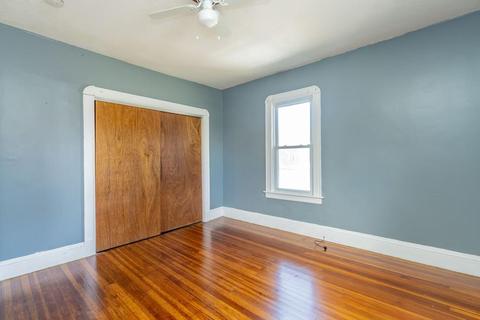 330 Sumner Ave, Springfield, MA 01108 photo 17