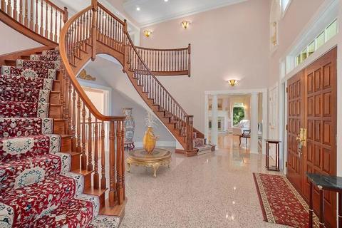 9 Kenmore Dr, Danvers, MA 01923 photo 8