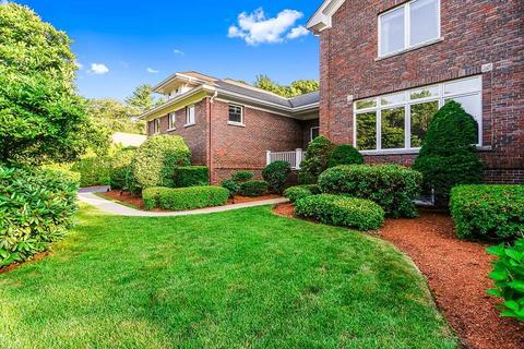 9 Kenmore Dr, Danvers, MA 01923 photo 3