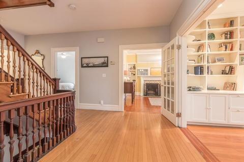 33 Naples Rd, Brookline, MA 02446 photo 15
