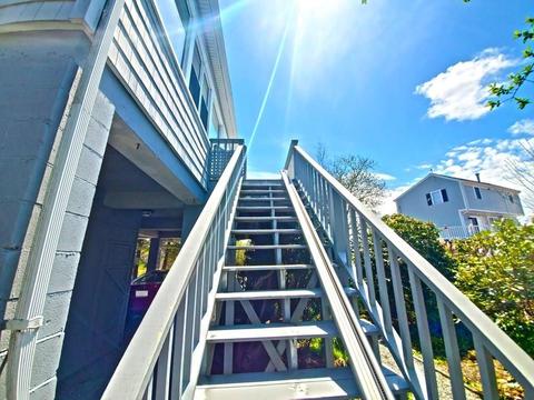 14 Hacker St, Fairhaven, MA 02719 photo 5