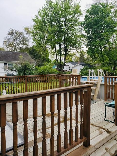 148 W Canton Cir, Springfield, MA 01104 photo 2