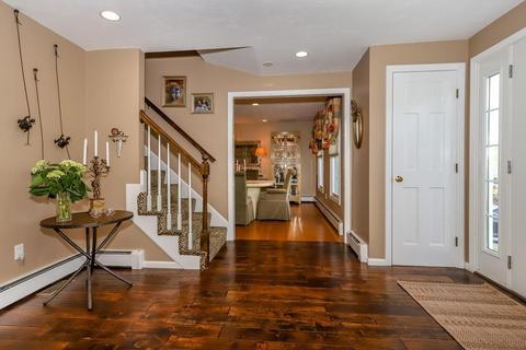 5 Hearthridge Dr, Canton, MA 02021 photo 2