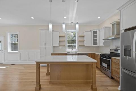 14 Glancy Ln, Dedham, MA 02026 photo 15