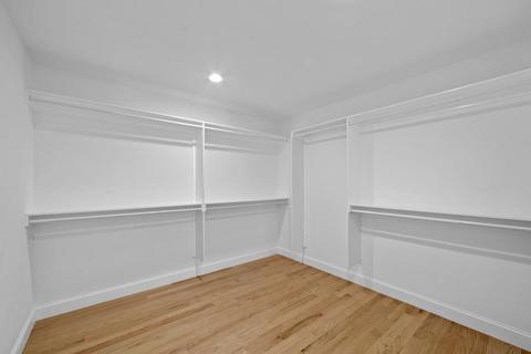 14 Glancy Ln, Dedham, MA 02026 photo 9