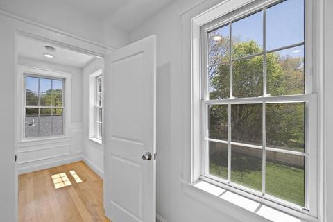 14 Glancy Ln, Dedham, MA 02026 photo 13