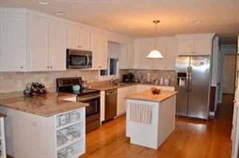 6 Cherry Tree Dr, Norton, MA 02766 photo 2
