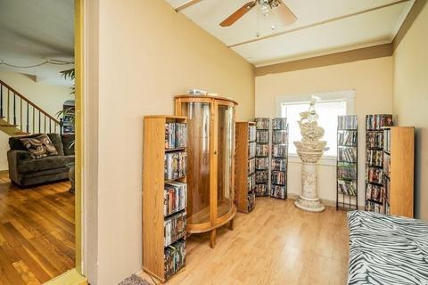 433 Prospect St, Chicopee, MA 01020 photo 18