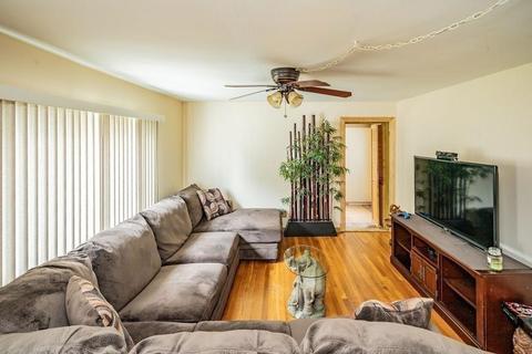 433 Prospect St, Chicopee, MA 01020 photo 16