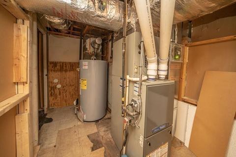 433 Prospect St, Chicopee, MA 01020 photo 28