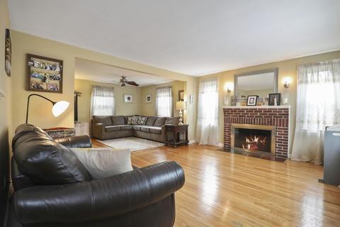 358 Common St, Walpole, MA 02081 photo 10