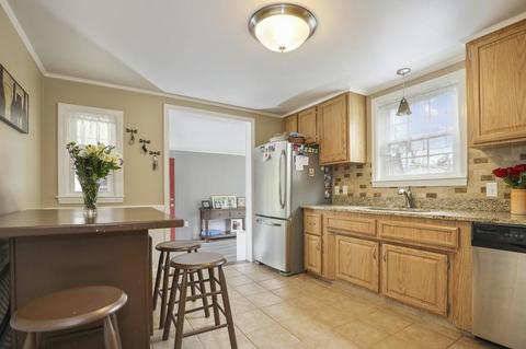 358 Common St, Walpole, MA 02081 photo 4