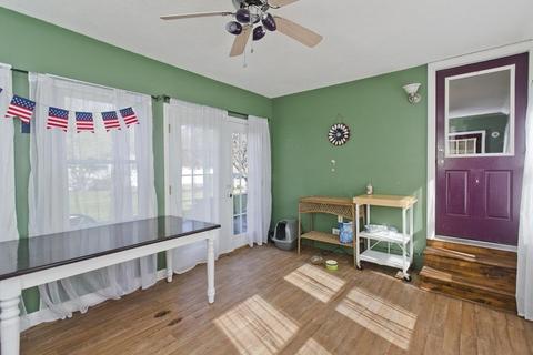 38 Pine Acre Rd, Springfield, MA 01129 photo 8