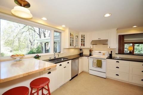 30 Taylor Rd, Acton, MA 01720 photo 3