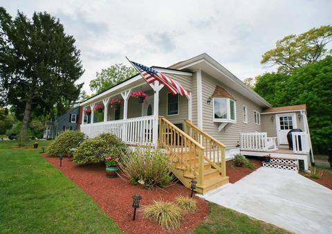 85 Baker Rd, Raynham, MA 02767 photo 2