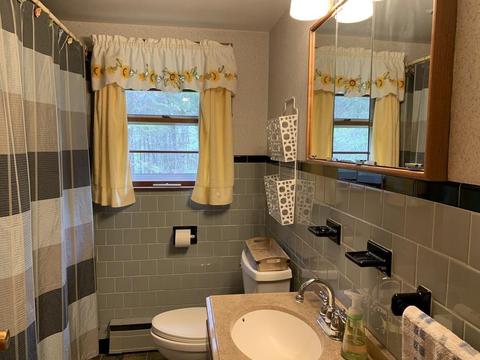 111 West St, Berlin, MA 01503 photo 14