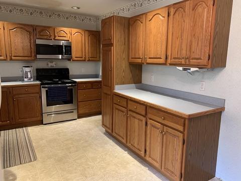 111 West St, Berlin, MA 01503 photo 6