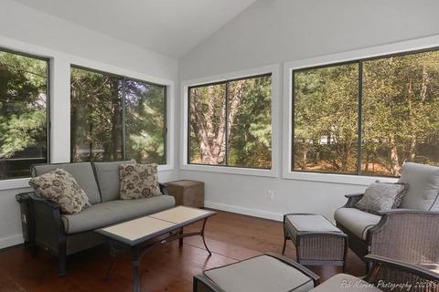 27 Dascomb Rd, Andover, MA 01810 photo 26