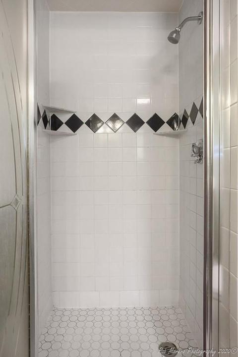 27 Dascomb Rd, Andover, MA 01810 photo 18