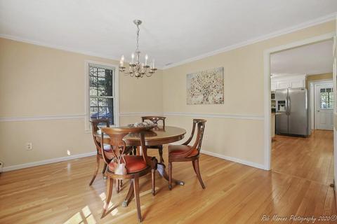 27 Dascomb Rd, Andover, MA 01810 photo 10