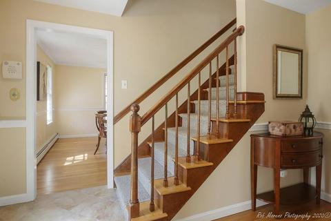 27 Dascomb Rd, Andover, MA 01810 photo 15