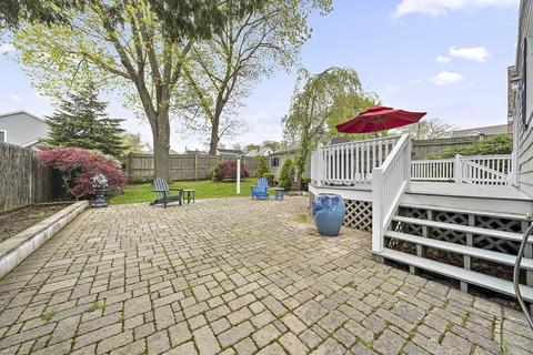 65 Tarbox St, Dedham, MA 02026 photo 24