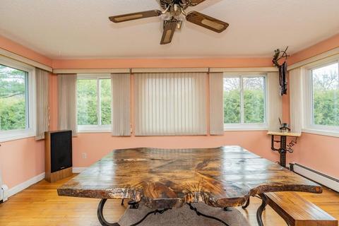 13 Meadowbrook Dr, Easthampton, MA 01027 photo 9