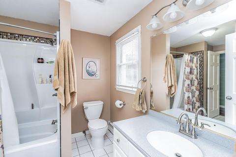 13 Meadowbrook Dr, Easthampton, MA 01027 photo 15