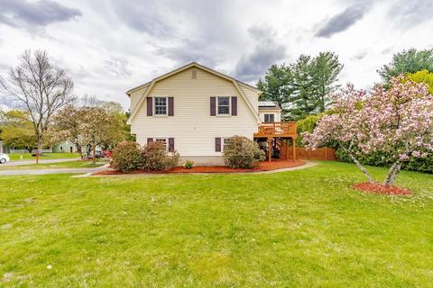 13 Meadowbrook Dr, Easthampton, MA 01027 photo 3