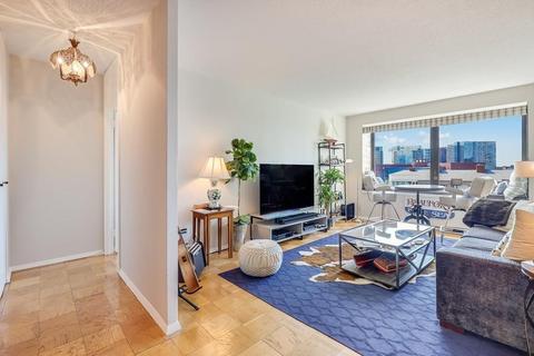 85 E India Row #10D, Boston, MA 02110 photo 20