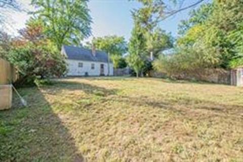 49 Arden St, Springfield, MA 01118 photo 9