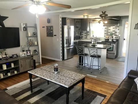16 Birch Glen Dr, Springfield, MA 01119 photo 6