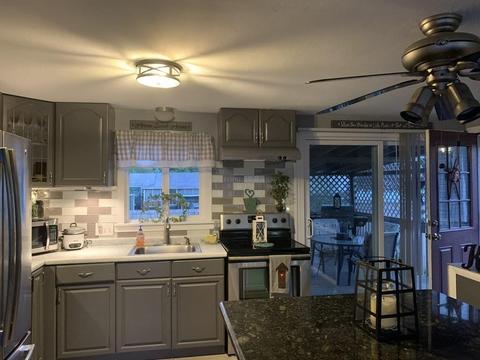 16 Birch Glen Dr, Springfield, MA 01119 photo 5
