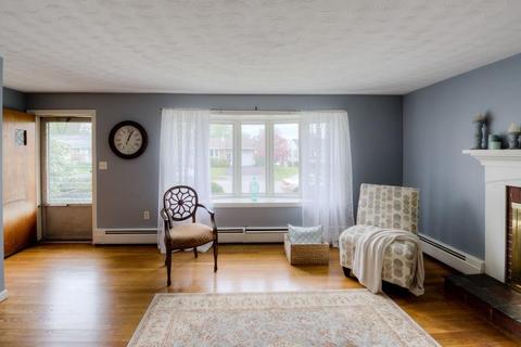 14 Birmingham Rd, Worcester, MA 01606 photo 10