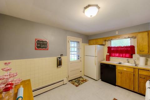 14 Birmingham Rd, Worcester, MA 01606 photo 5