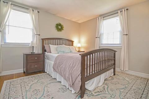 10 Bent St, Franklin, MA 02038 photo 18