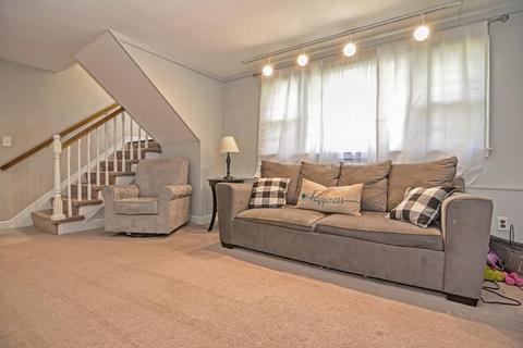 10 Bent St, Franklin, MA 02038 photo 25