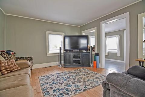 7 Charter St, Exeter, NH 03833 photo 3