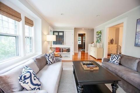29 Summit Rd, Wellesley, MA 02482 photo 5