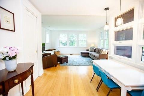29 Summit Rd, Wellesley, MA 02482 photo 13