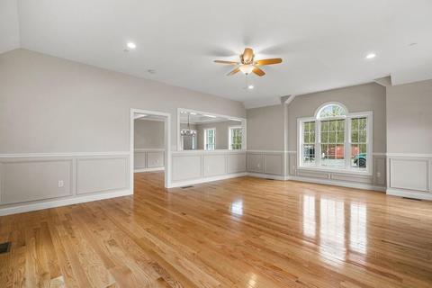 33 Fleming Ave, Andover, MA 01810 photo 18