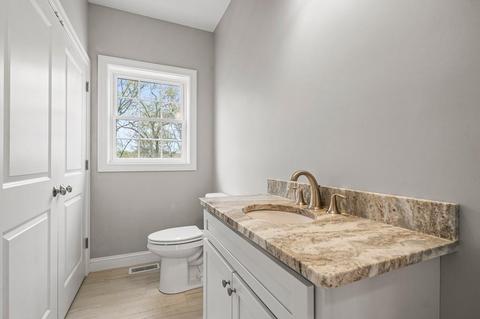 33 Fleming Ave, Andover, MA 01810 photo 20