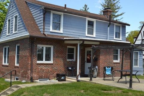 103 Bronson Ter, Springfield, MA 01108 photo 22