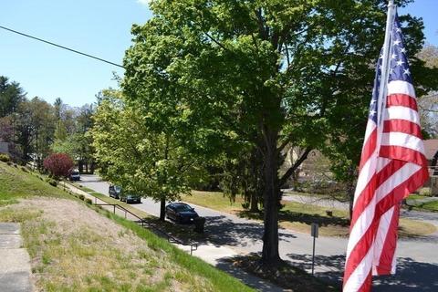 103 Bronson Ter, Springfield, MA 01108 photo 4