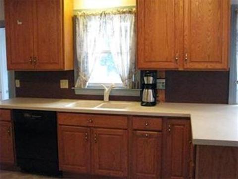 103 Bronson Ter, Springfield, MA 01108 photo 11