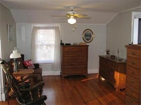 103 Bronson Ter, Springfield, MA 01108 photo 17