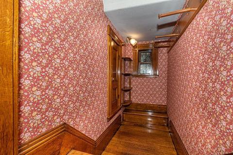 20 Pratt, Reading, MA 01867 photo 8