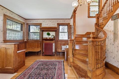 20 Pratt, Reading, MA 01867 photo 6